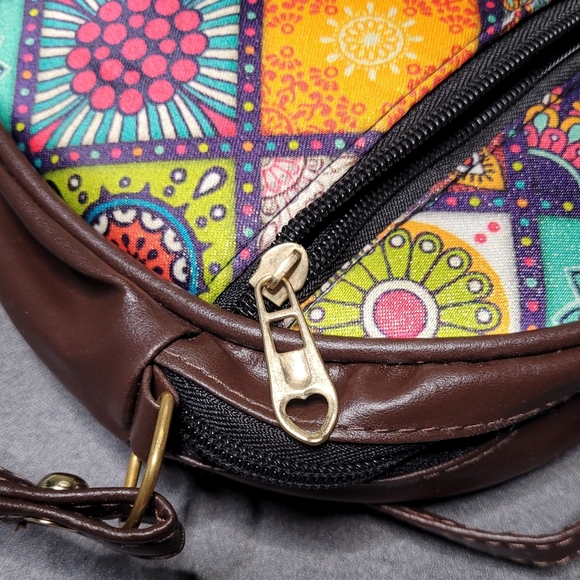 Boho Style Round Crossbody or Shoulder Bag RC Custom Tailoring - Picture 7 of 11